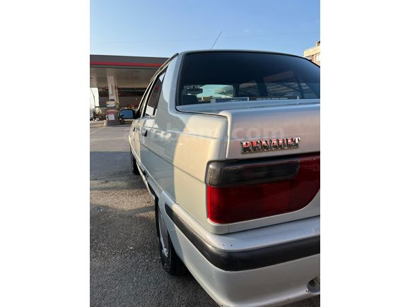 3.Sahibinden Orjinal  RNi 1999 Model