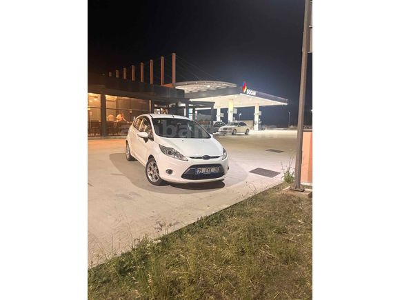 Sahibinden Ford Fiesta 1.4 Titanium 2012 Model 