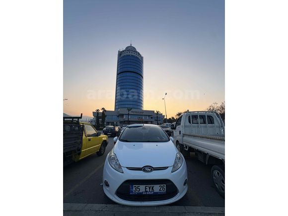 Sahibinden Ford Fiesta 1.4 Titanium 2012 Model 
