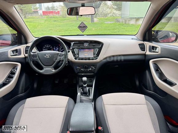 BOYASIZ-HATASIZ-2017MODEL-İ20 ELİT BLUE-114.000KM-CAM TAVAN