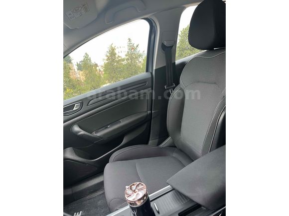 Sahibinden Renault Megane 1.3 TCe Touch 2023 Model 