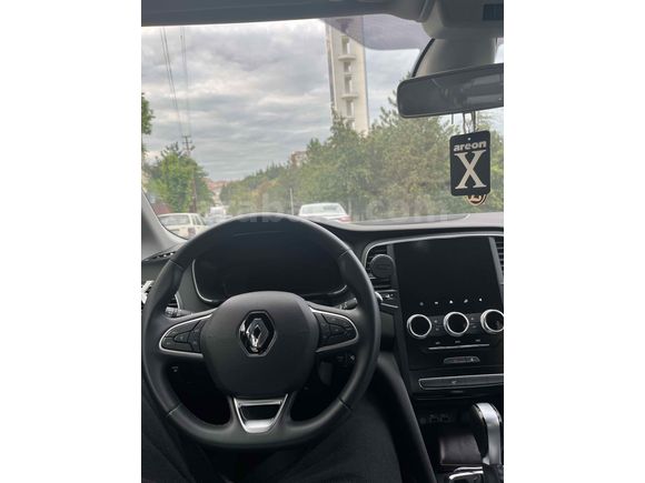 Sahibinden Renault Megane 1.3 TCe Touch 2023 Model 
