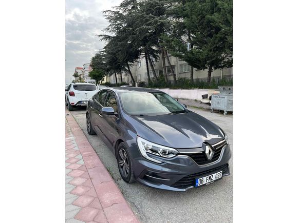 Sahibinden Renault Megane 1.3 TCe Touch 2023 Model 