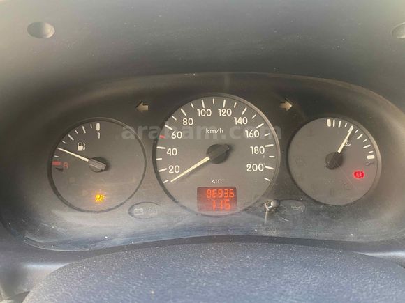Sahibinden Renault Clio 1.4 Authentique 2004 Model 