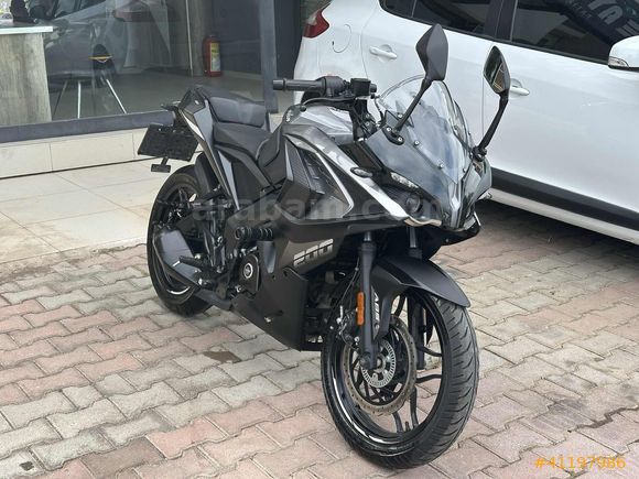 AYDIN AUTODAN 2024 BAJAJ PULSAR RS200 SADECE 4 BIN KMDE