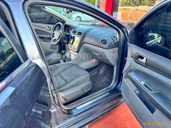 ÇAĞLAYAN OTOMOTİV'DEN 2011 FORD FOCUS 1.6 TDCİ TİTANİUM 110 HP
