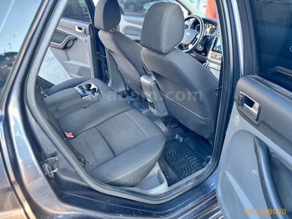 ÇAĞLAYAN OTOMOTİV'DEN 2011 FORD FOCUS 1.6 TDCİ TİTANİUM 110 HP