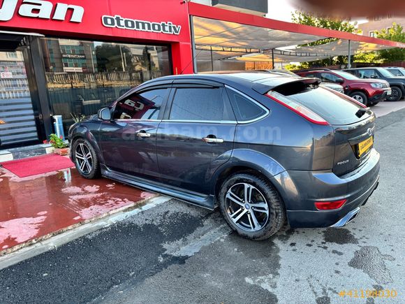 ÇAĞLAYAN OTOMOTİV'DEN 2011 FORD FOCUS 1.6 TDCİ TİTANİUM 110 HP