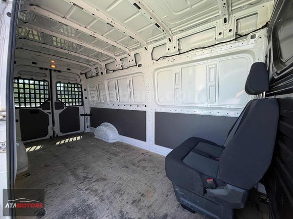 ATAMOTORS VW CRAFTER YURTDIŞI TEK ELDEN KULLANILMIŞ TAKAS OLUR