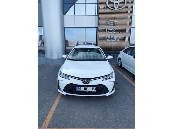 Sahibinden Toyota Corolla 1.5 Dream 2021 Model Kayseri 48.000 km Beyaz