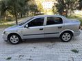 2006 model Opel astra