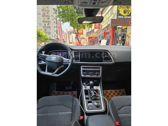 Sahibinden Seat Ateca 1.5 EcoTSI Xperience 2025 Model Mersin