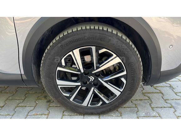 Sahibinden Citroen C4 1.2 PureTech Shine 2023 Model 