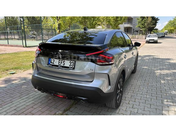 Sahibinden Citroen C4 1.2 PureTech Shine 2023 Model 