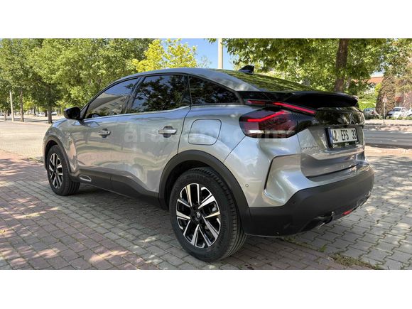 Sahibinden Citroen C4 1.2 PureTech Shine 2023 Model 