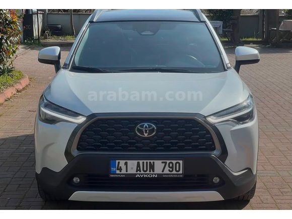 Sahibinden Toyota Corolla Cross 1.8 Hybrid Passion 2024 Model 