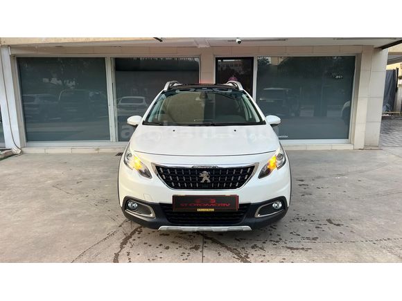 ST OTOMOTİVDEN HATASIZ BOYASIZ 2019 MODEL PEUGEOT 2008 CAM TAVAN