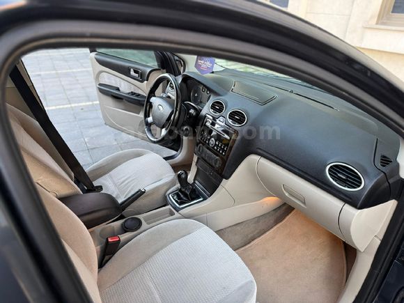 Sahibinden Ford Focus 1.6 TDCi Ghia 2006 Model