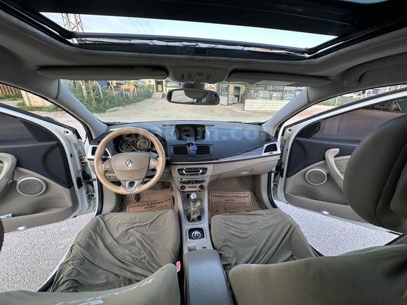 Galeriden Renault Megane 1.5 dCi Privilege 2011 Model Adana
