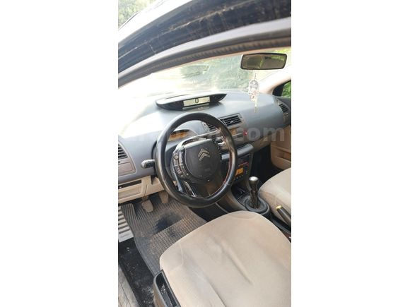 Sahibinden Citroen C4 1.6 HDi SX 2006 Model  260 km Siyah