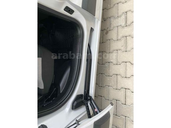 Galeriden Citroen Berlingo 1.5 BlueHDI Feel Bold 2025 Model Van