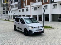 Galeriden Citroen Berlingo 1.5 BlueHDI Feel Bold 2025 Model Van