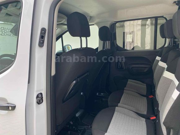 Galeriden Citroen Berlingo 1.5 BlueHDI Feel Bold 2025 Model Van