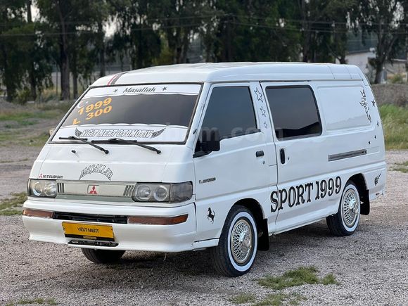 1999 MODEL L 300 YENİ GÖRÜNÜM YARI CAMLI VAN
