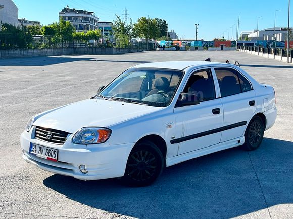 Sahibinden Hyundai Accent 1.5 CRDi Admire 2005 Model 