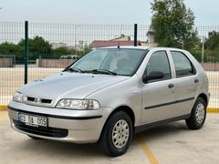 Sahibinden Fiat Palio 1.2 SL 2004       Model.  Hatasız boyasız bakımlı 2.sahibinden güneş yanığı falan yoktur.sol çamurluk lokal boya diğer