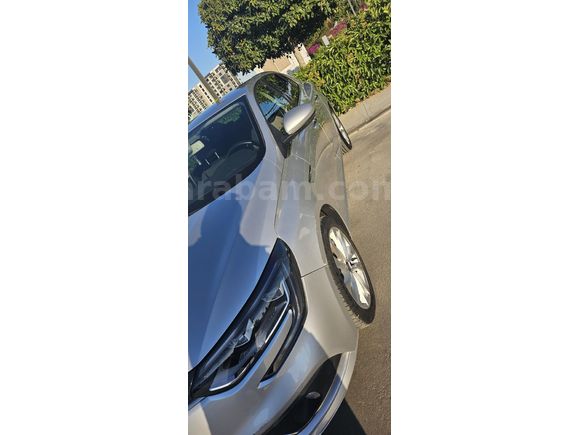 Sahibinden Renault Megane 1.5 Blue DCI Icon 2020 Model