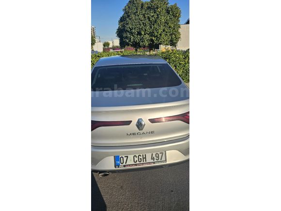 Sahibinden Renault Megane 1.5 Blue DCI Icon 2020 Model