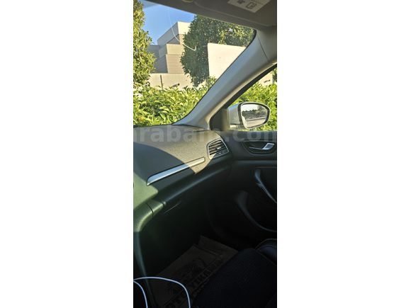 Sahibinden Renault Megane 1.5 Blue DCI Icon 2020 Model