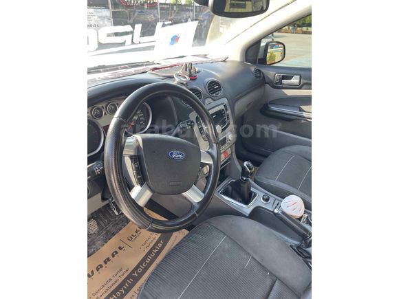 Sahibinden Ford Focus 1.6 TDCi Titanium 2009 Model 
