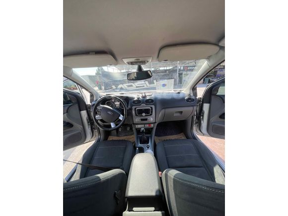 Sahibinden Ford Focus 1.6 TDCi Titanium 2009 Model 