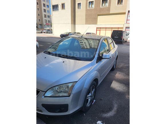 EMEKLİ ASKERİ PERSONELDEN TEMİZ OTOMATİK FORD FOCUS 2
