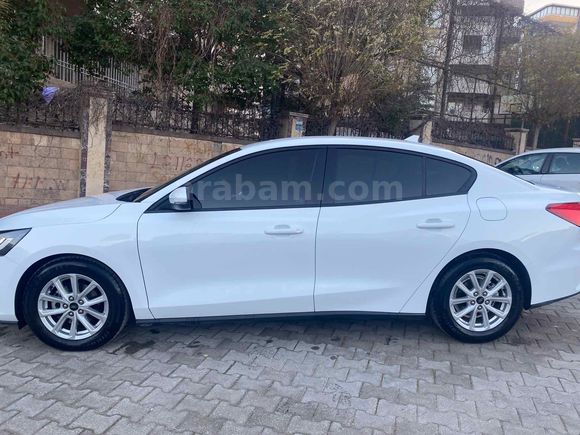 Sahibinden Ford Focus 1.5 EcoBlue Trend X 2023 Model 