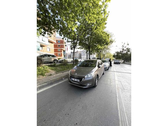 Sahibinden Peugeot 208 1.4 HDi Active 2012 Model 