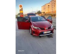 Sahibinden Toyota Auris 1.33 Life 2013 Model   Ful orijinal ciddi alıcılara pazarlık payı vardır 