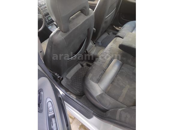 Sahibinden Volvo S40 1.8 2000 Model  Orjinal 
