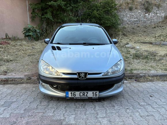 Sahibinden Peugeot 206 1.4 HDi Comfort 2010 Model 