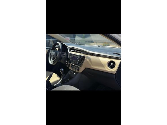 Sahibinden Toyota Corolla 1.33 Life 2018 Model