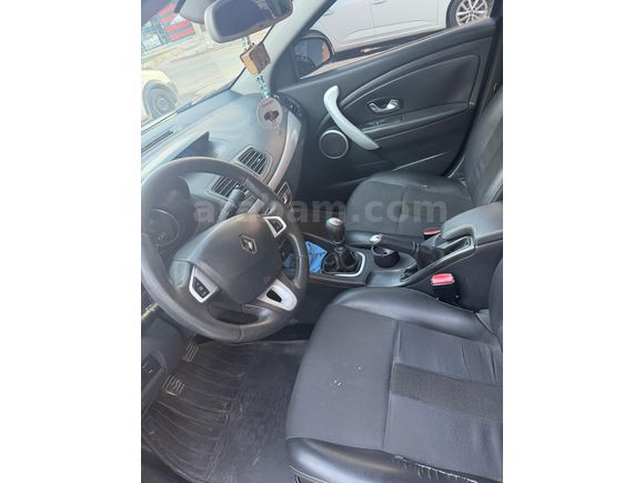 Sahibinden Renault Fluence 1.5 dCi Dynamique 2012 Model