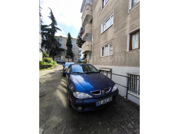 Sahibinden Renault Megane 1.6 Coupe Dynamique 2001 Model