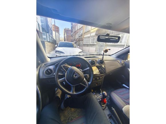Sahibinden Dacia Sandero 0.9 TCe Stepway Easy-R 2020 Model  100.500 km Beyaz