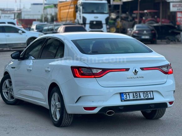 Sahibinden Renault Megane 1.6 Joy 2018 Model 