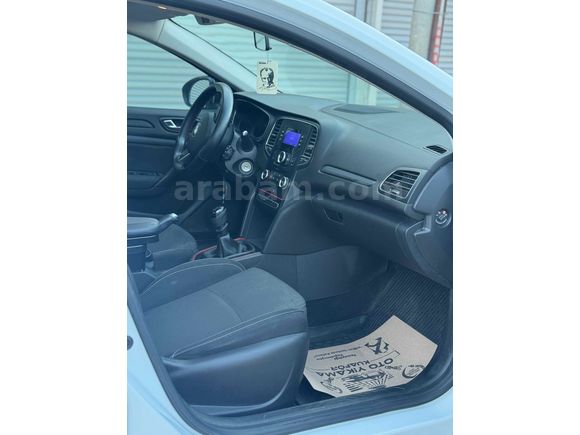 Sahibinden Renault Megane 1.6 Joy 2018 Model 