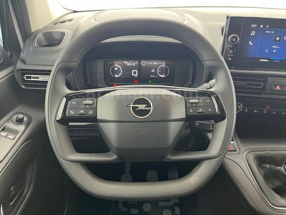 otomobil Opel Combo 1.5 D Essential