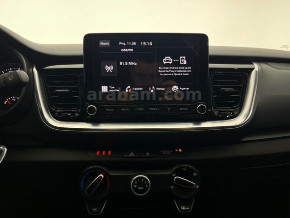 otomobil Kia Stonic 1.4 MPI Cool