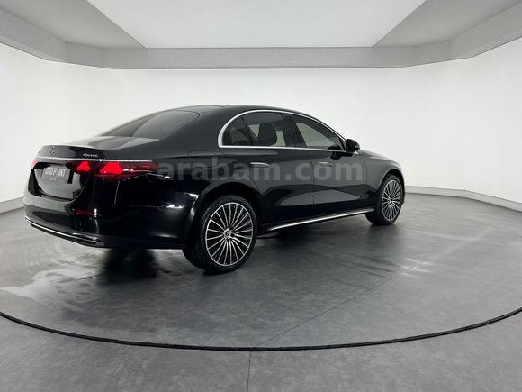 otomobil Mercedes-Benz E Serisi E 220 d Edition 1 Exclusive 4Matic